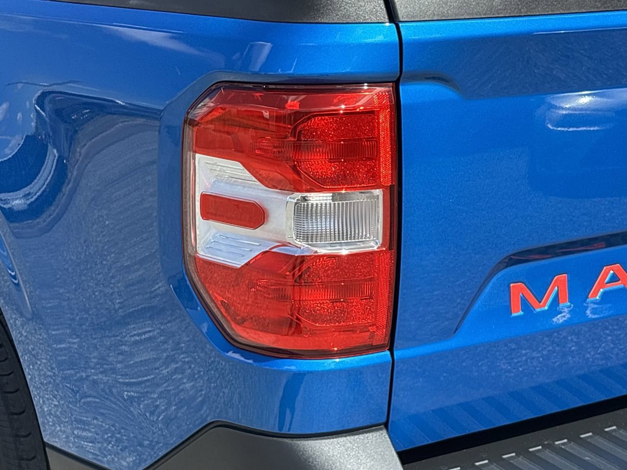 2022 Ford Maverick XL photo 7