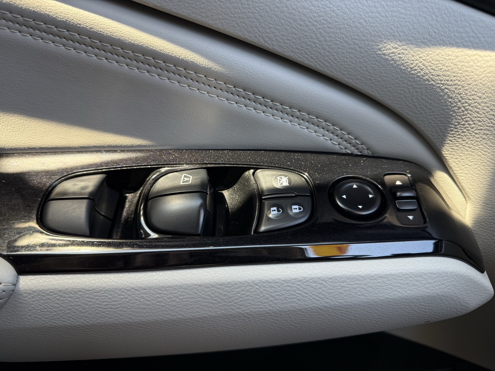 2021 Nissan Altima 2.5 SV photo 20