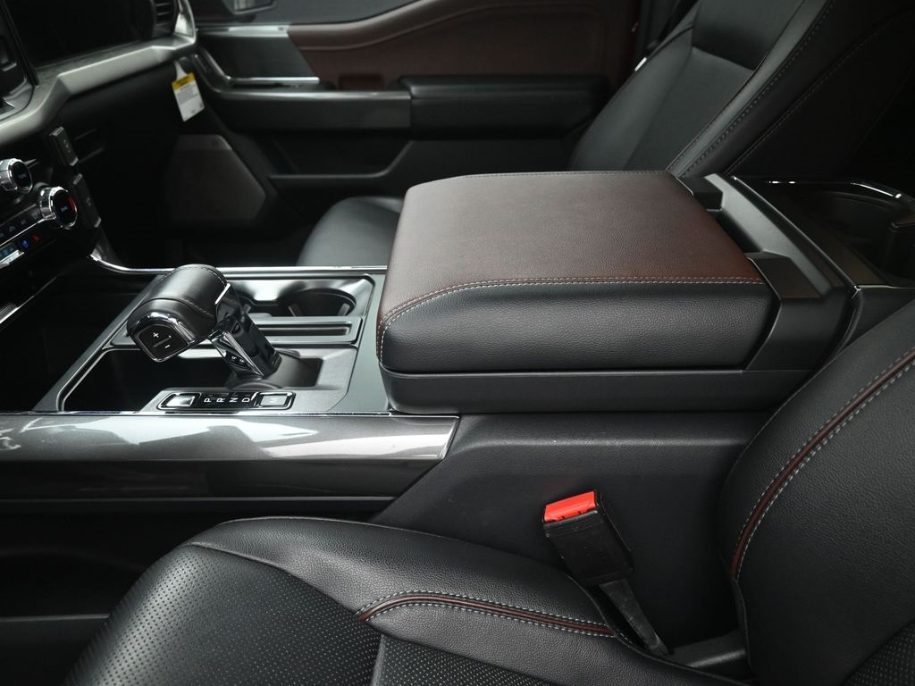 2023 Ford F-150 Lariat photo 20