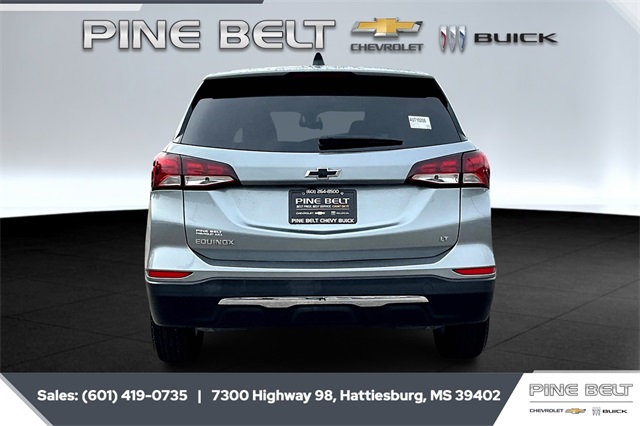 2023 Chevrolet Equinox LT photo 4