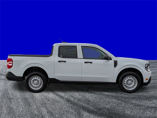 2025 Ford Maverick XL photo 3