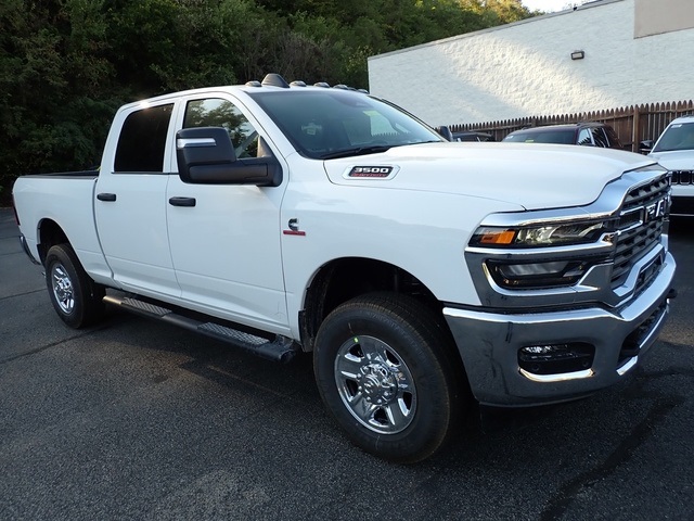 2026 Ram 3500 Tradesman photo 8