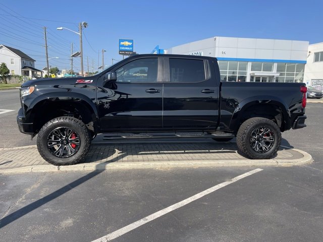 2024 Chevrolet Silverado 1500 RST photo 4