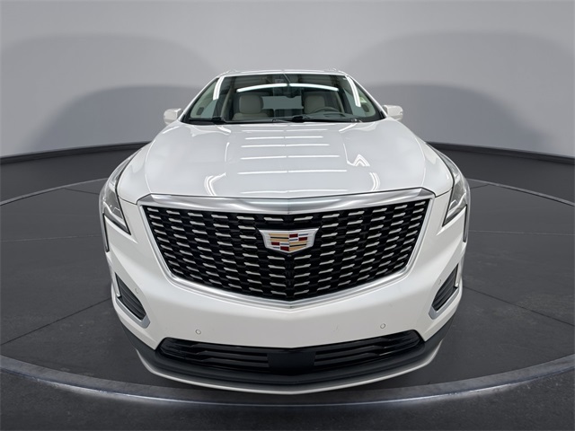 2022 Cadillac XT5 Premium Luxury photo 3