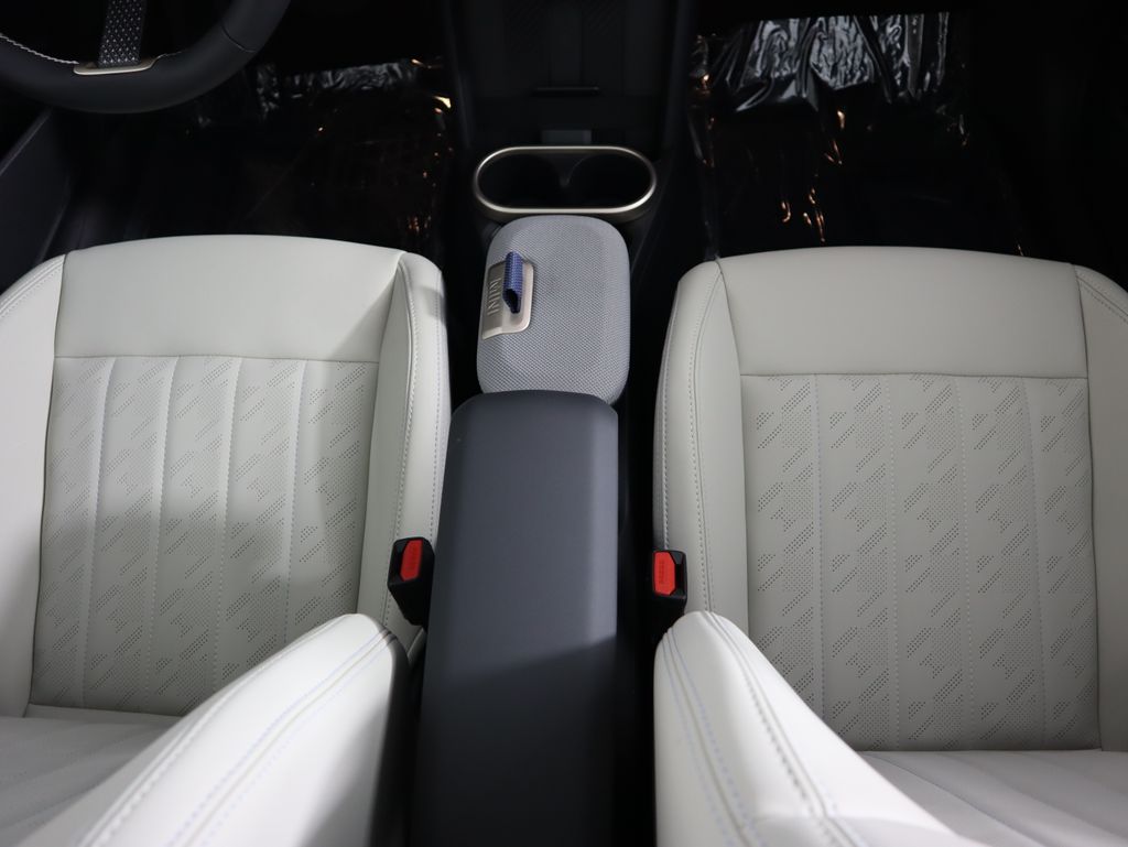 2025 Mini Cooper Signature photo 18