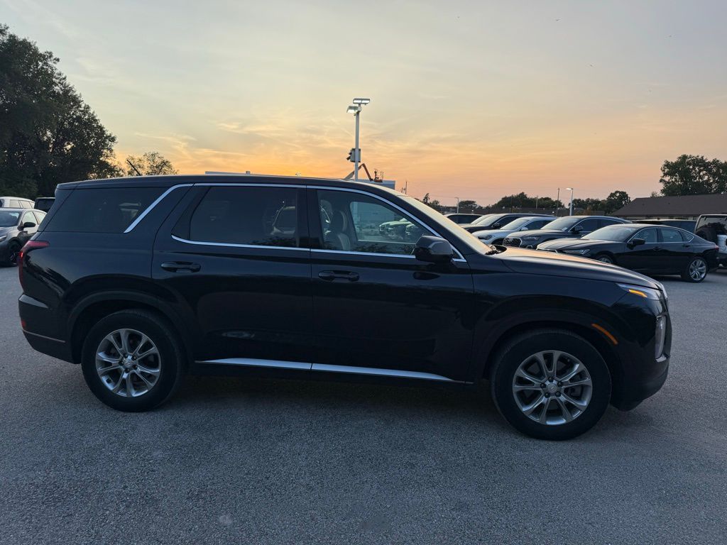 2022 Hyundai Palisade SE photo 4