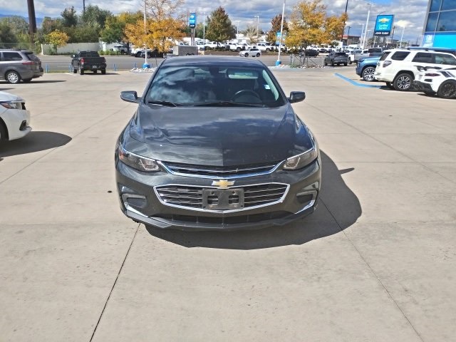 2018 Chevrolet Malibu 1LT photo 2