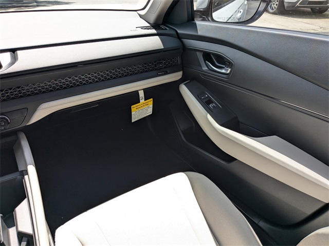 2025 Honda Accord LX photo 15