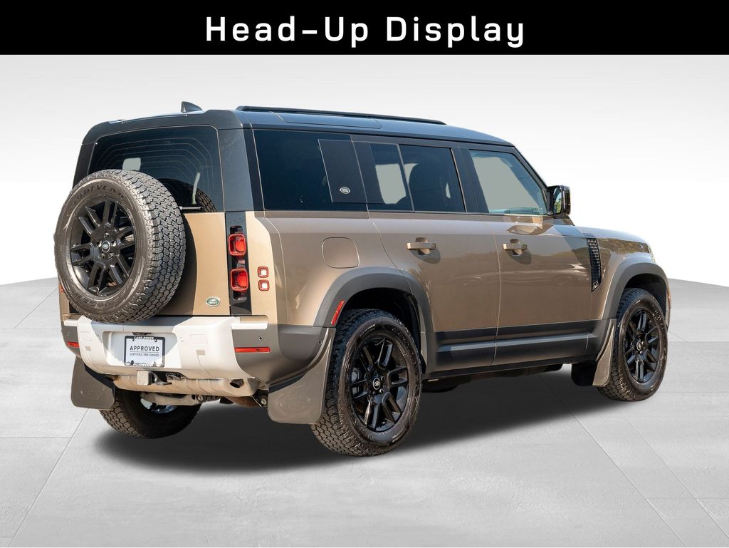2023 Land Rover Defender 110 S photo 2
