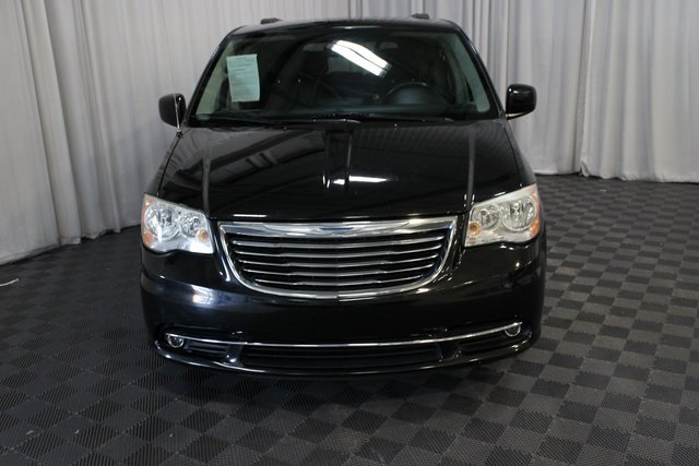 Used 2014 Chrysler Town & Country Touring with VIN 2C4RC1BG9ER446711 for sale in Lafayette, IN
