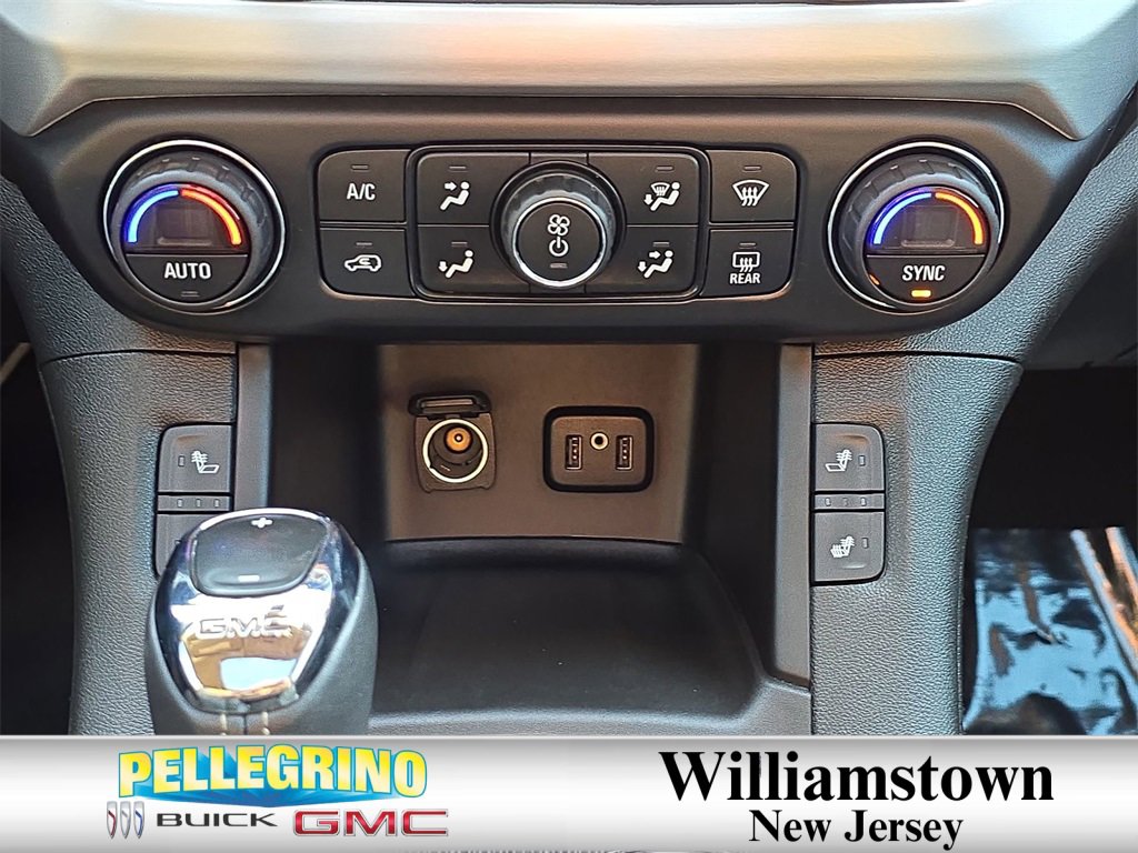 2017 Gmc Acadia SLT photo 11