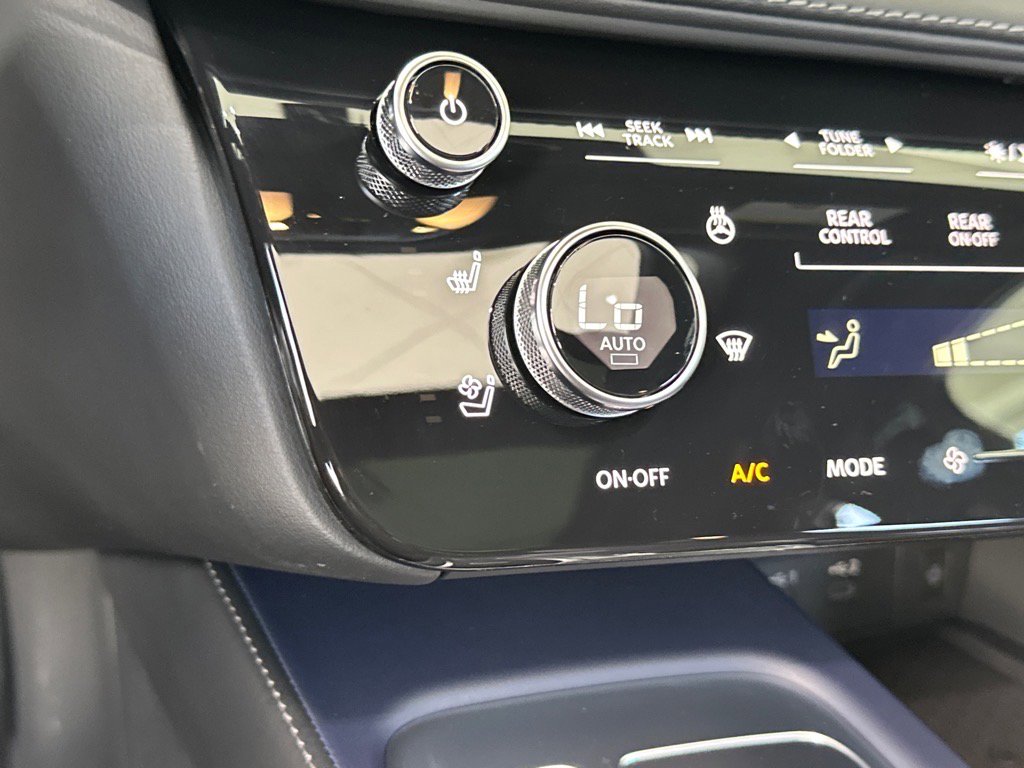 2026 Infiniti QX60 Luxe photo 26