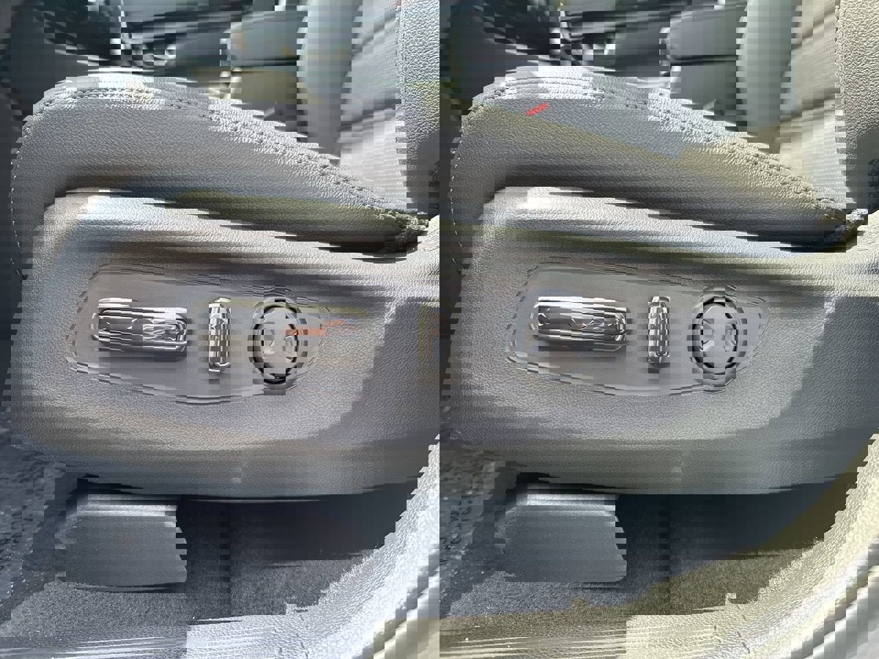 2026 Honda CR-V EX-L photo 11