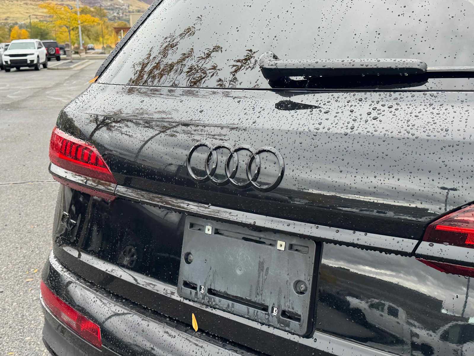 2023 Audi Q7 Premium Plus photo 4