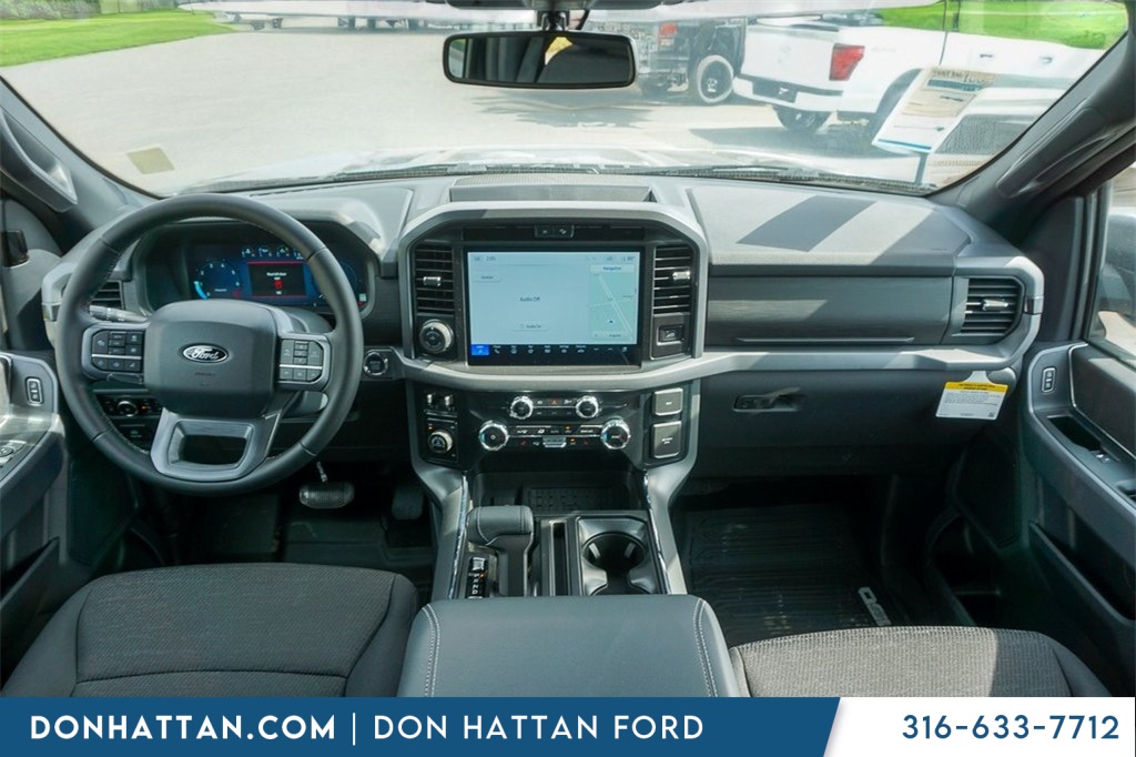 2025 Ford F-150 XLT photo 4