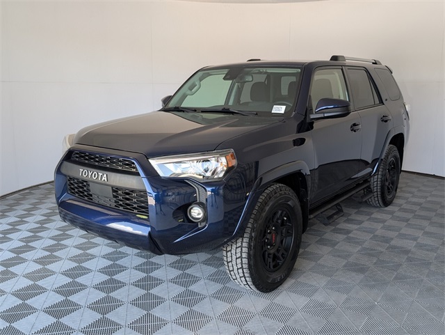 2022 Toyota 4Runner SR5 photo 4
