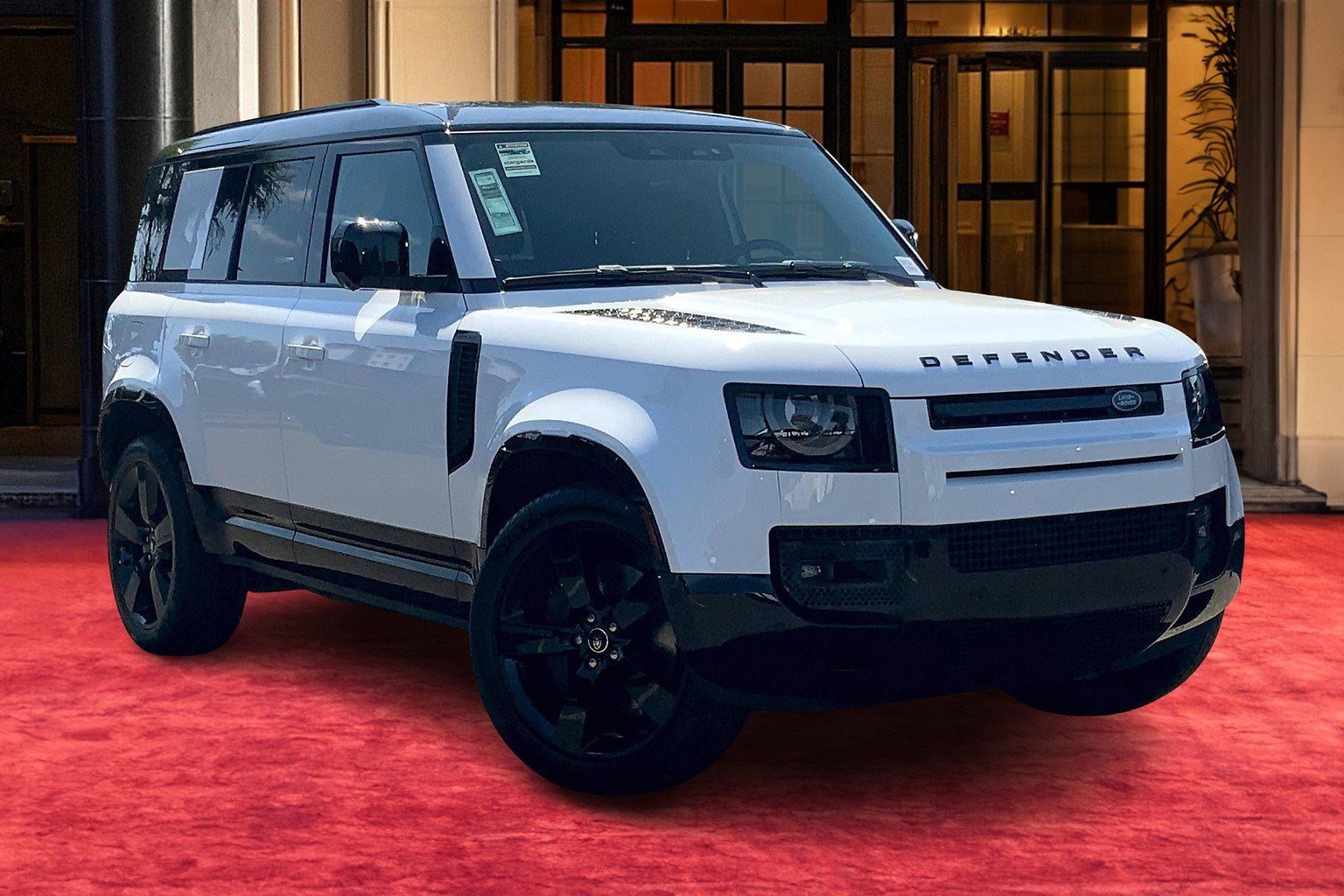 2025 Land Rover Defender 110 X-Dynamic SE photo 2