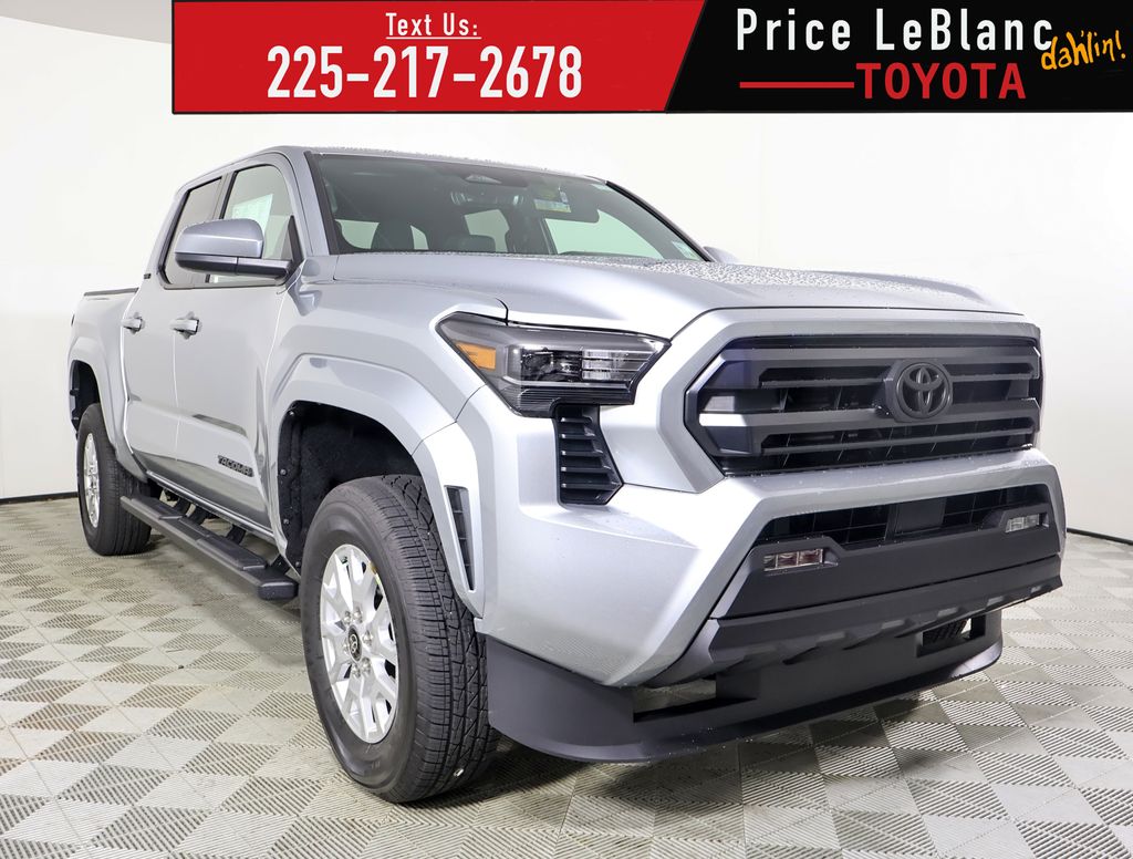 2025 Toyota Tacoma SR5's photo