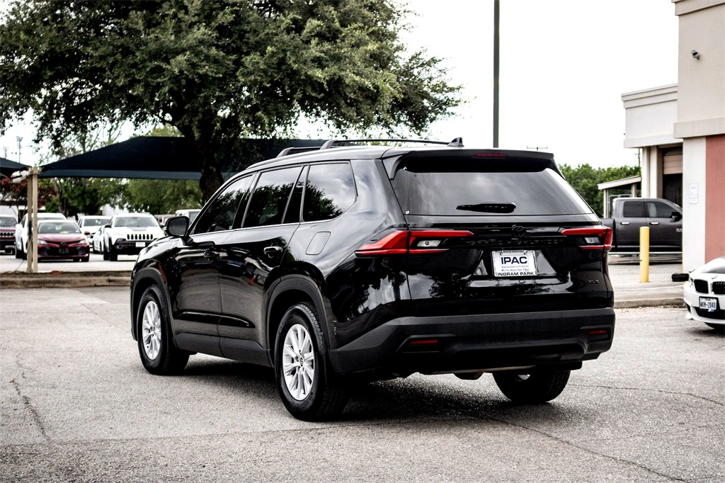 2024 Toyota Grand Highlander XLE photo 7