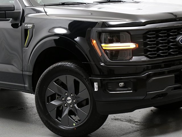 2025 Ford F-150 STX photo 3