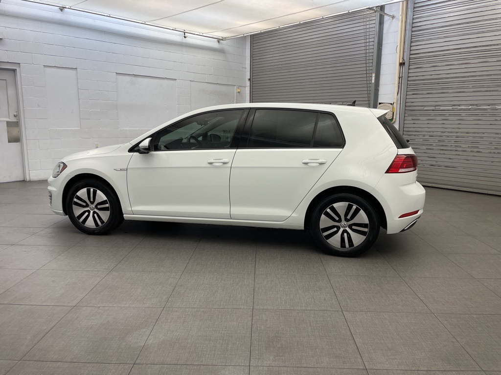 2019 Volkswagen e-Golf SE photo 5