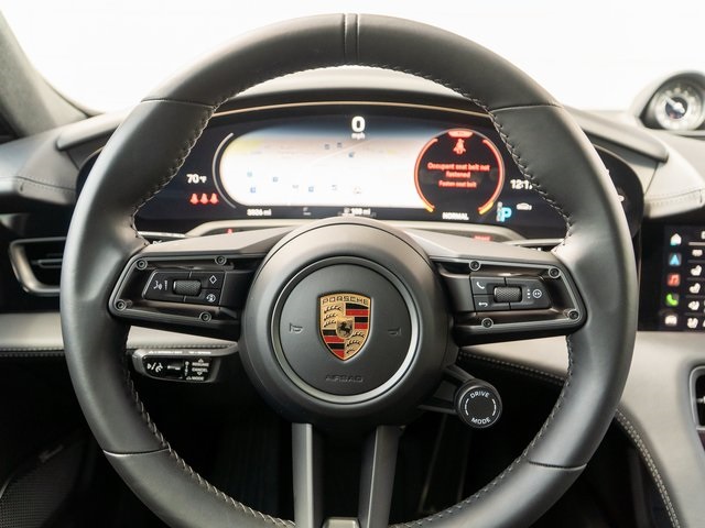 2024 Porsche Taycan Turbo S photo 24