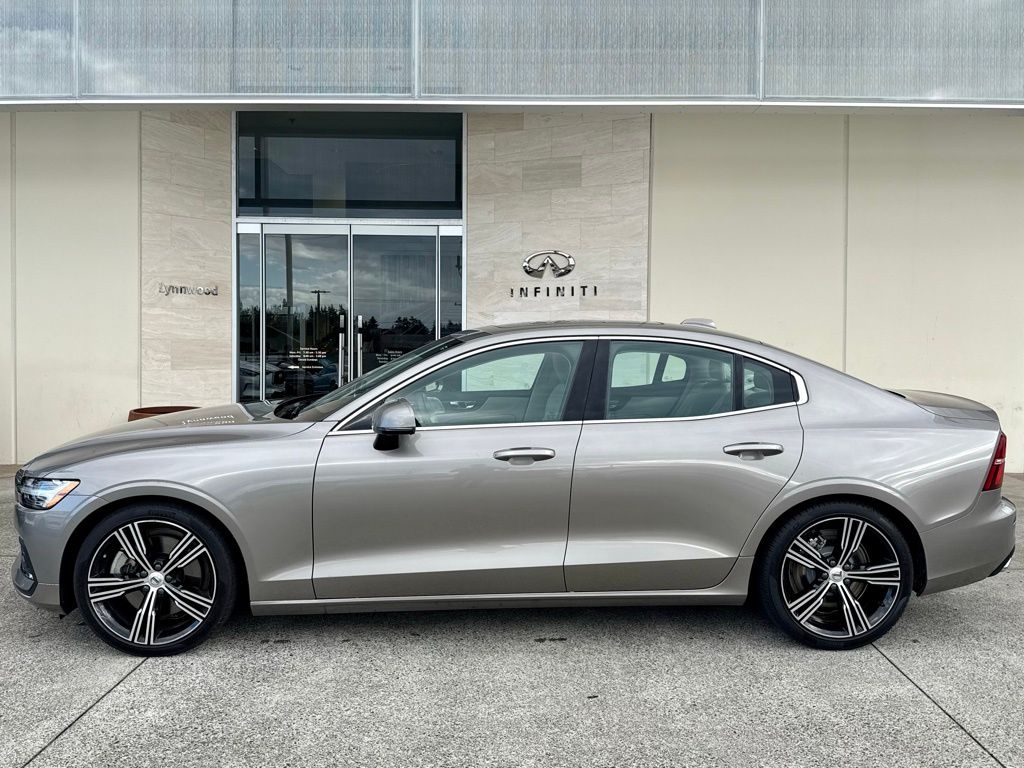 2019 Volvo S60 T6 Inscription photo 2