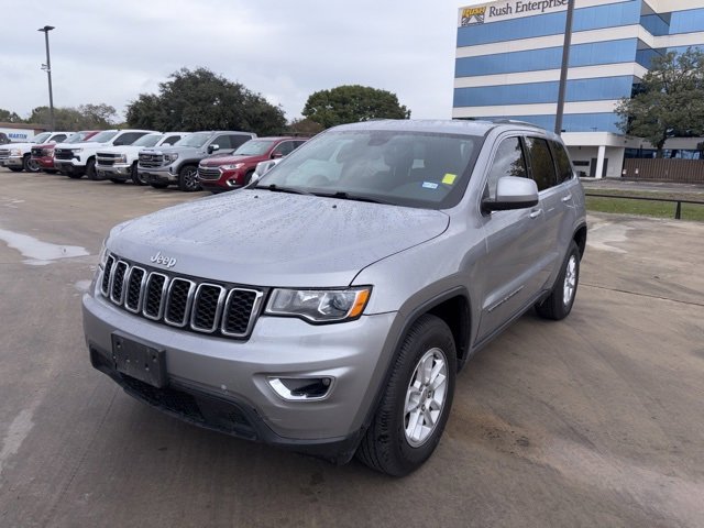 2020 Jeep Grand Cherokee Laredo E photo 3