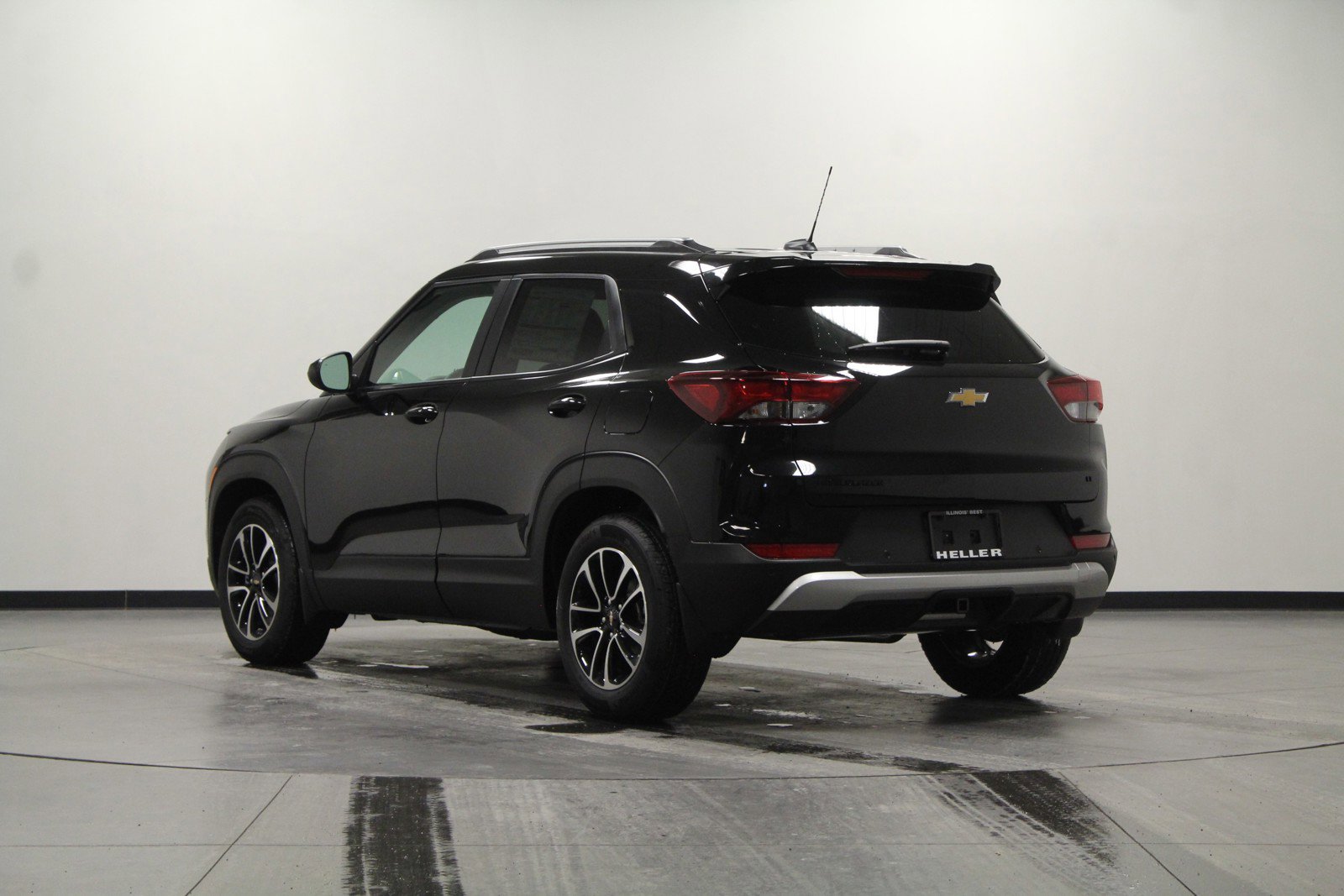 2025 Chevrolet Trailblazer LT photo 4