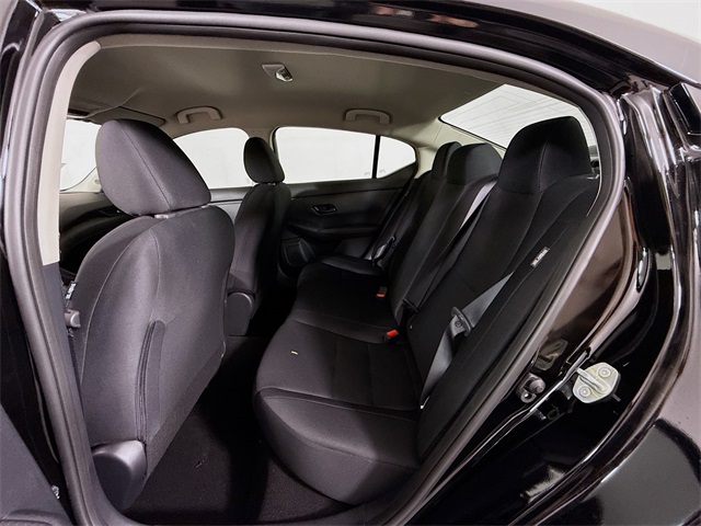 2025 Nissan Sentra S photo 6