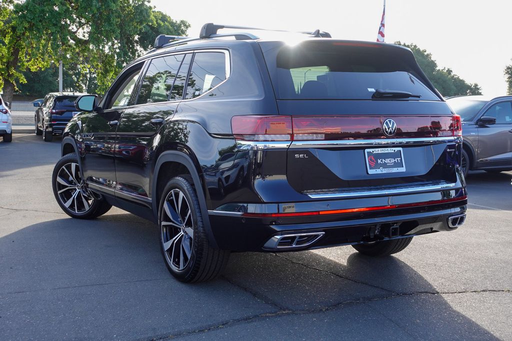 2025 Volkswagen Atlas SEL Premium R-Line photo 10