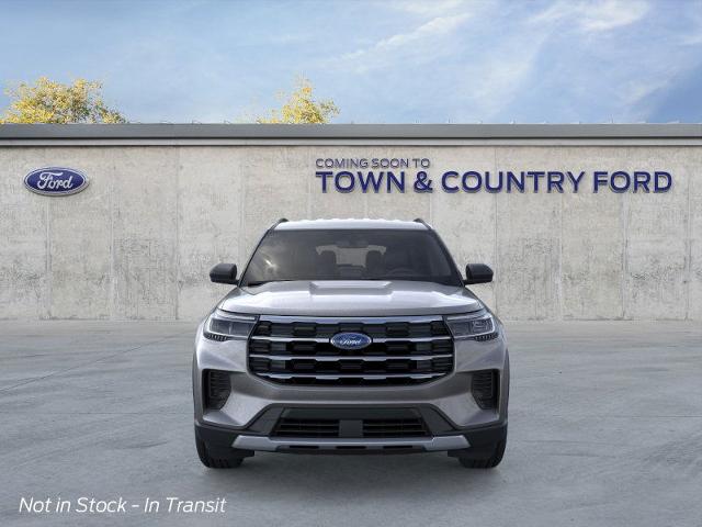 2025 Ford Explorer photo 4