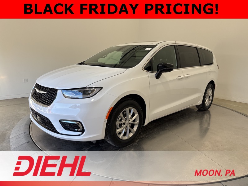 2026 Chrysler Pacifica Limited photo 3