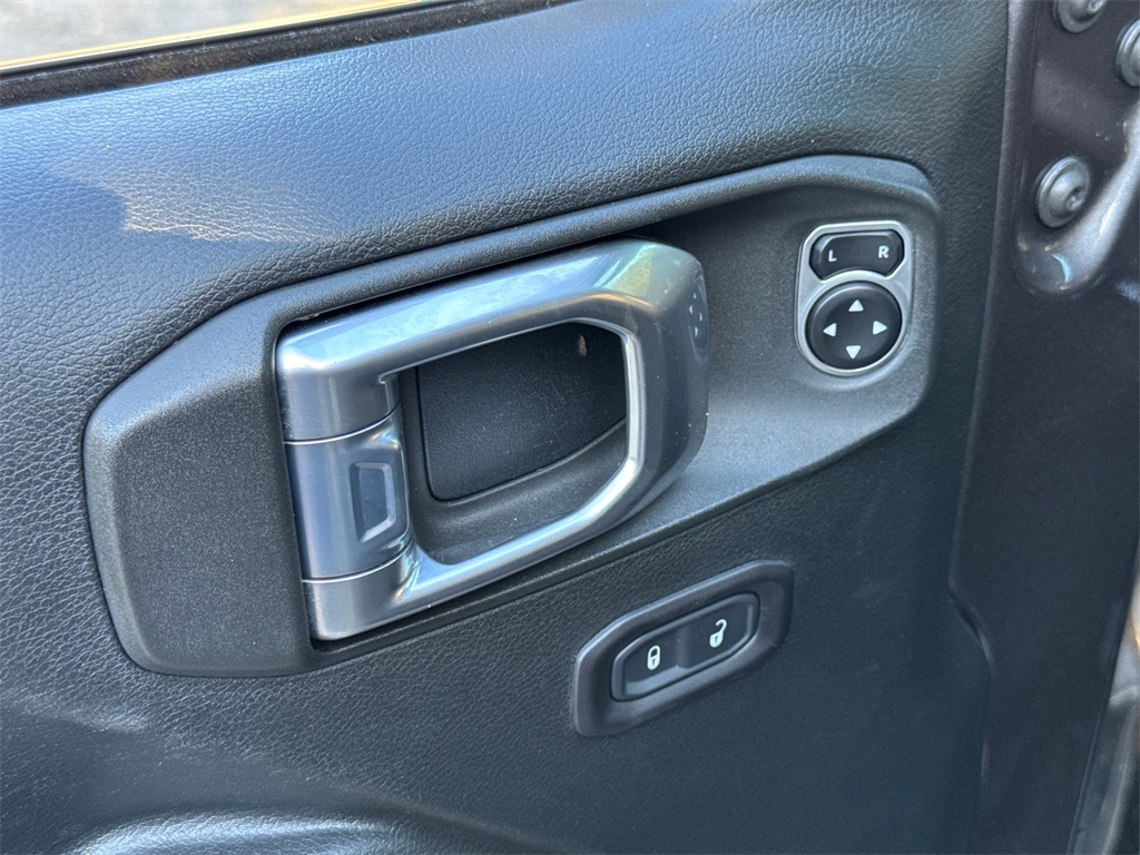 2018 Jeep Wrangler Unlimited Sport S photo 8