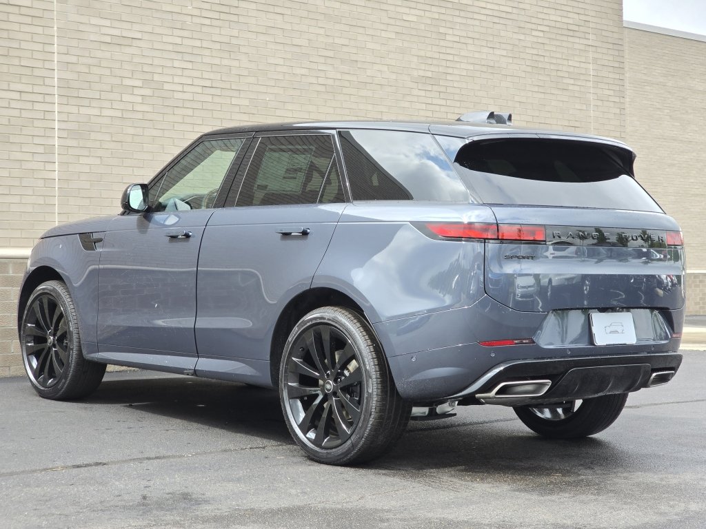 2025 Land Rover Range Rover Sport SE photo 24