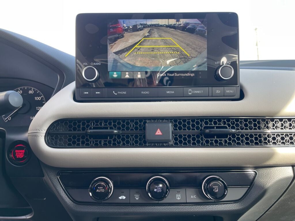 2026 Honda HR-V LX photo 8