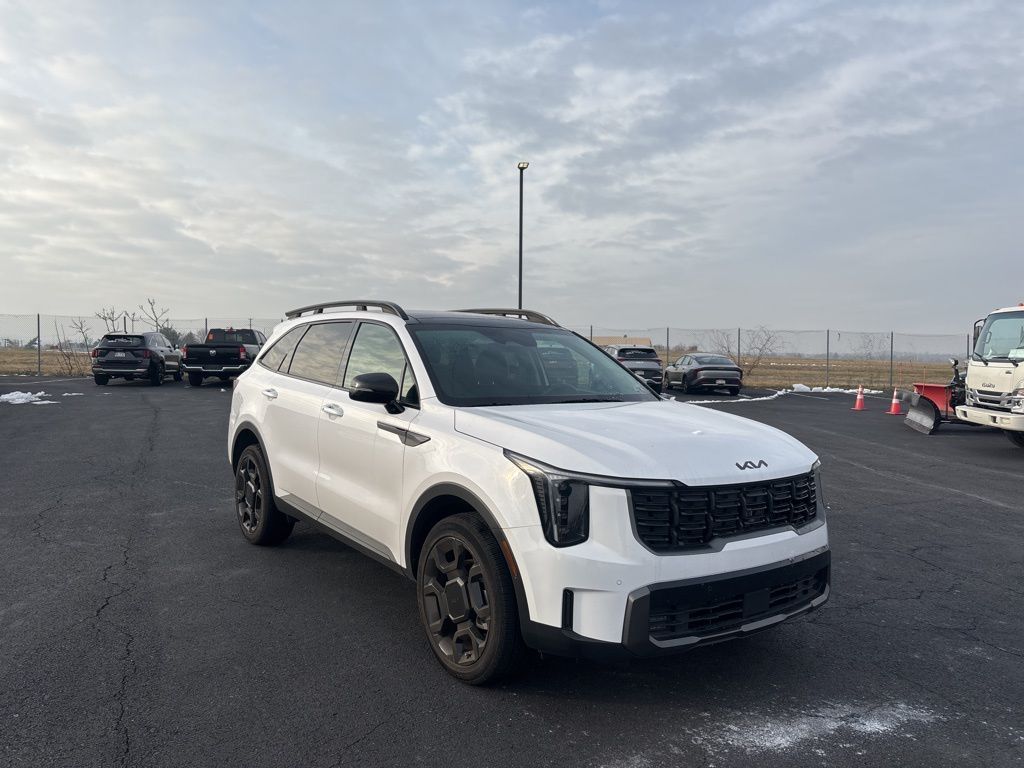 2025 Kia Sorento X-Line EX's photo