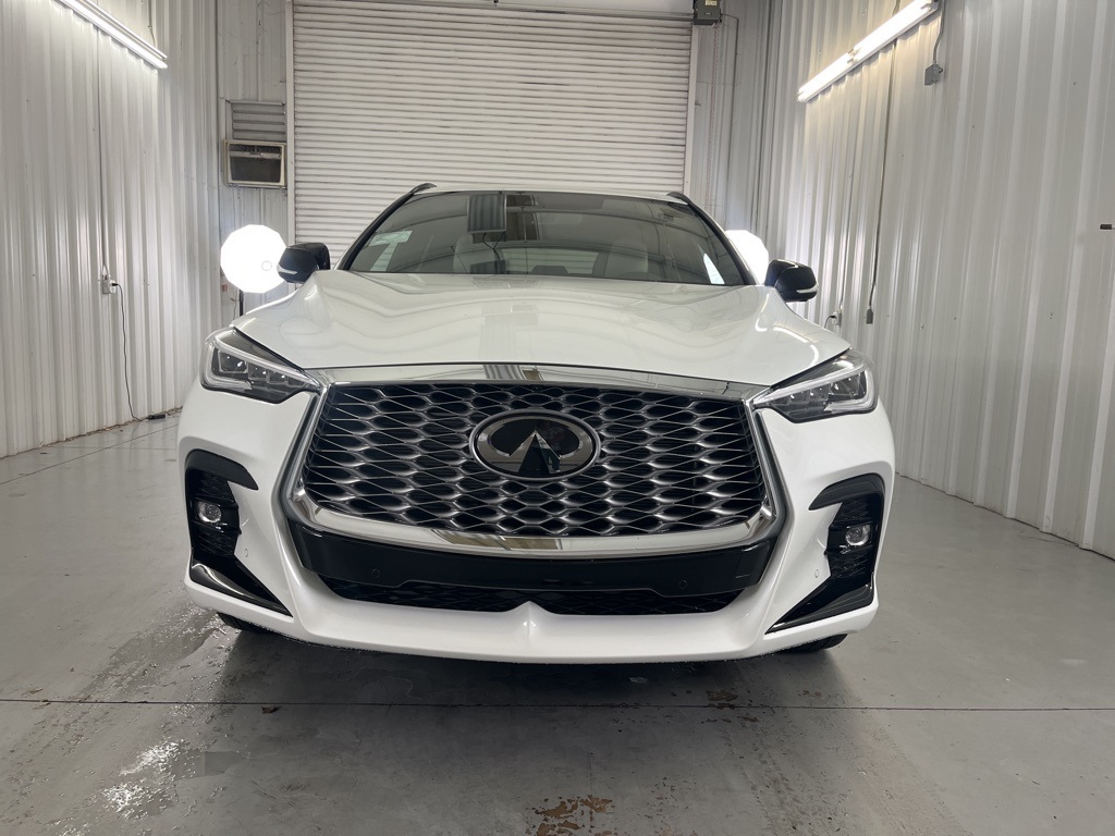 2025 Infiniti QX55 Essential photo 3