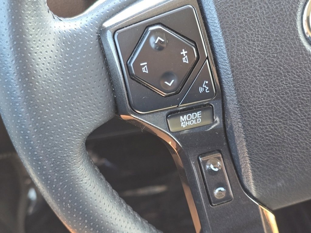 2023 Toyota 4Runner TRD Off-Road 4WD photo 11