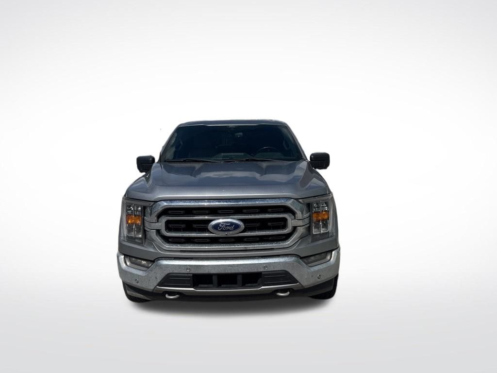2021 Ford F-150 XLT photo 3