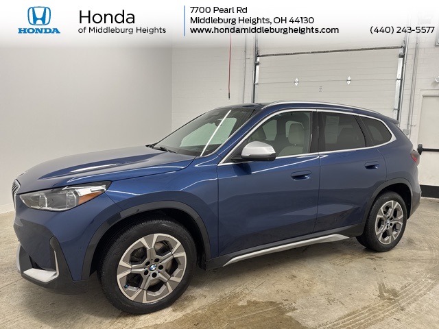 2023 BMW X1 28i's photo