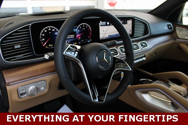 2026 Mercedes Benz GLS 450 4MATIC photo 12