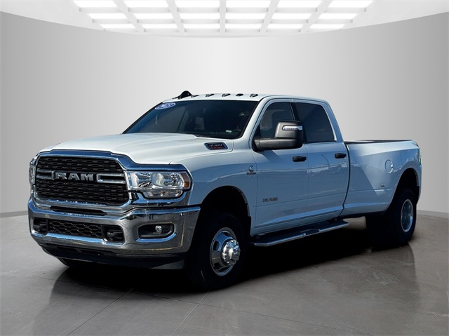 2023 Ram 3500 Big Horn photo 3