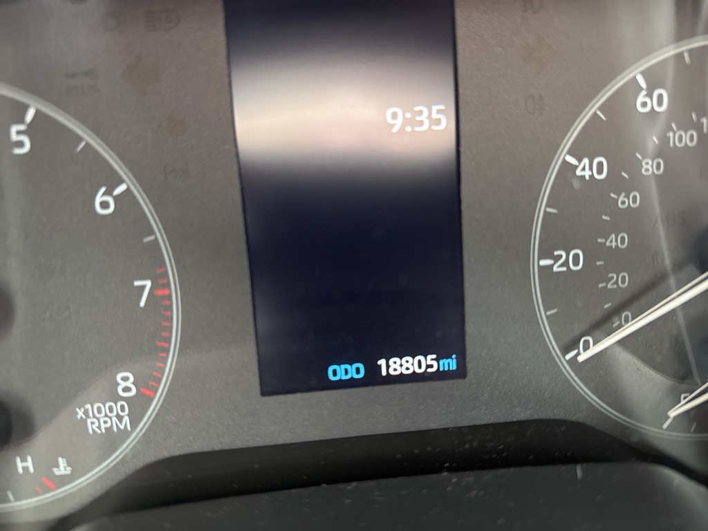 2024 Toyota Corolla Cross L's photo