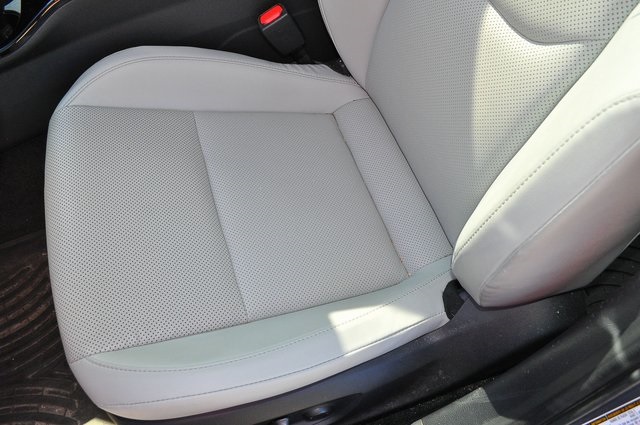 2023 Toyota Prius XLE photo 11