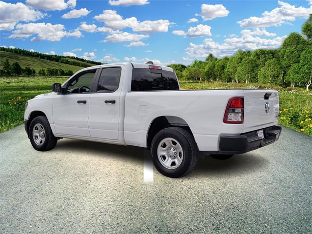2023 Ram 1500 Tradesman photo 3