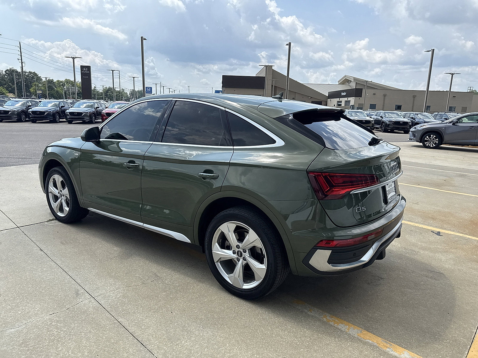2022 Audi Q5 Sportback S line Premium Plus photo 4