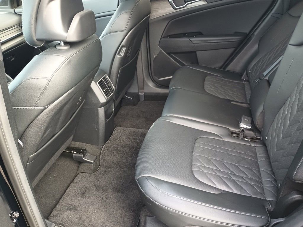 2023 Kia Sportage X-Line photo 22