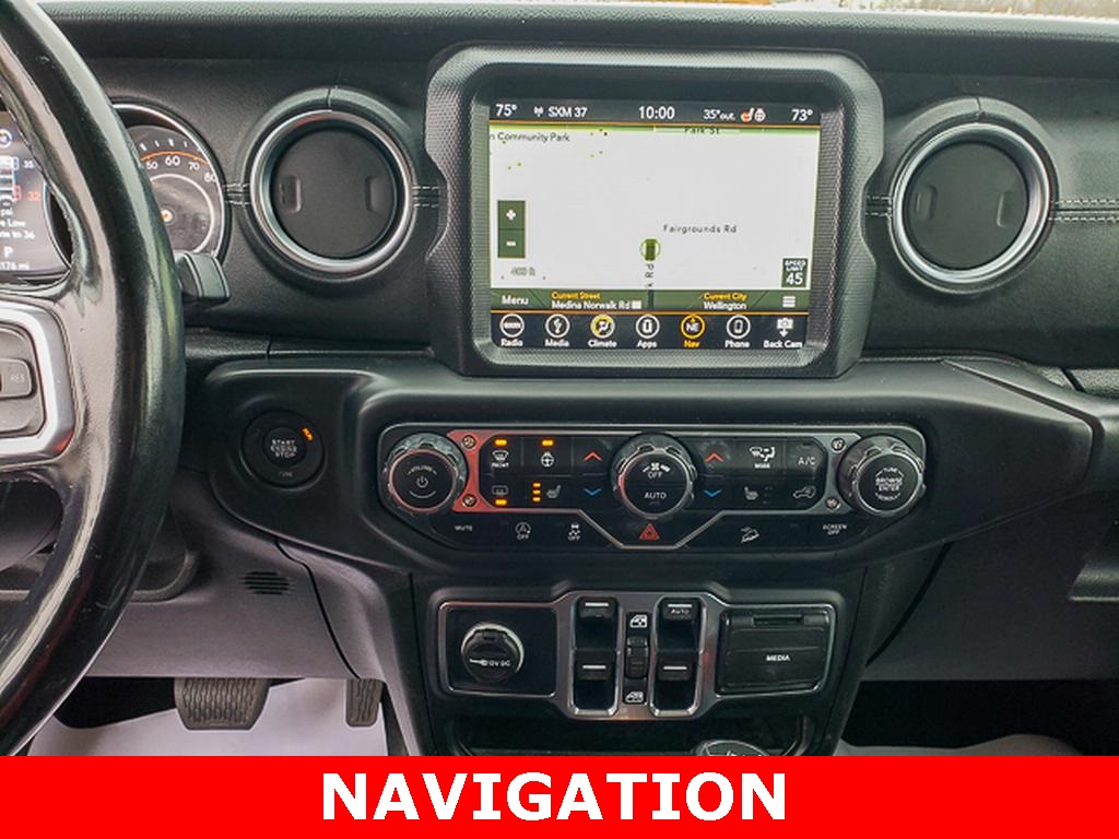 2018 Jeep Wrangler Unlimited Sahara photo 3