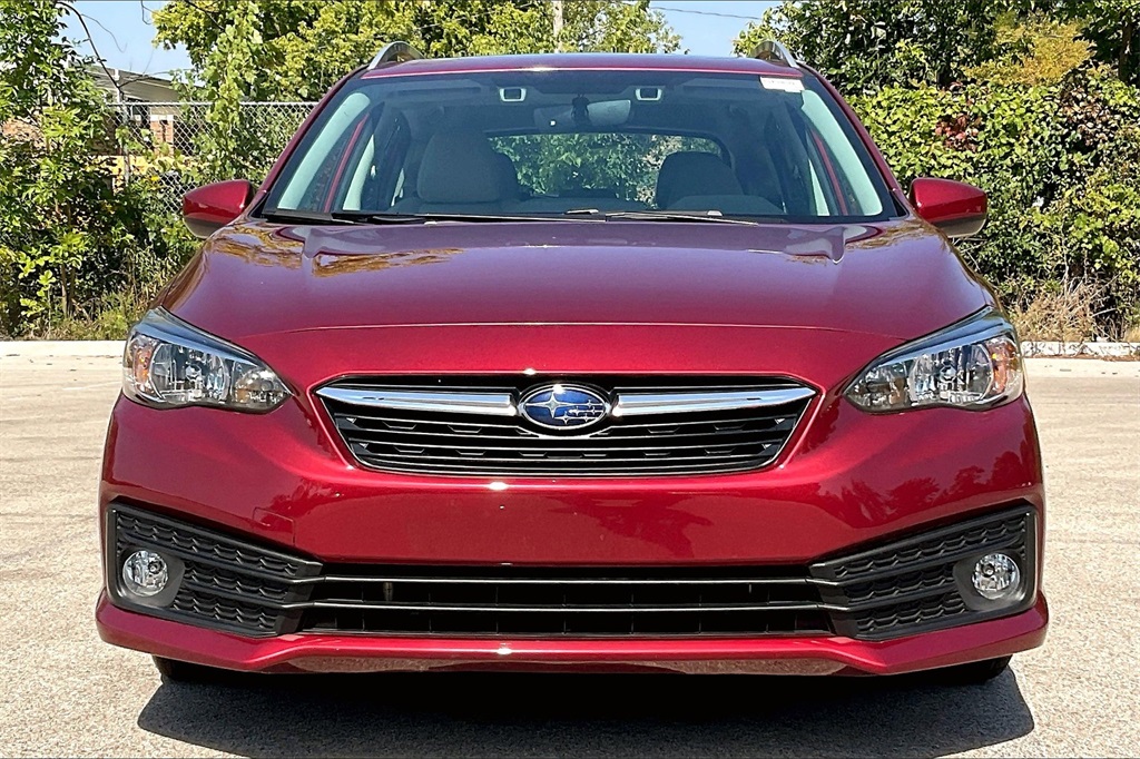 2023 Subaru Impreza Premium photo 2